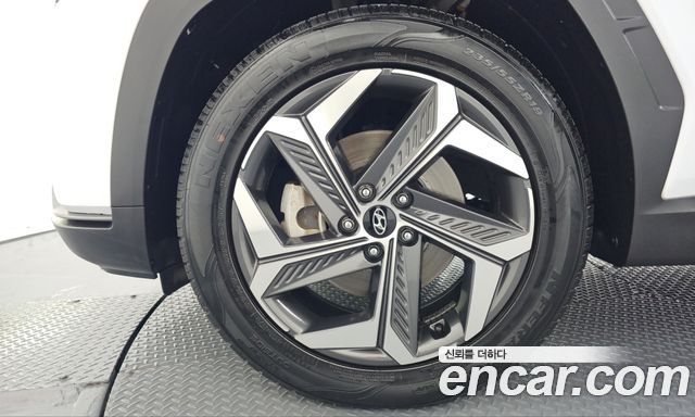 Hyundai Tucson (NX4) Gasoline 1.6 Turbo 2WD Inspiration 2022 — фото 5