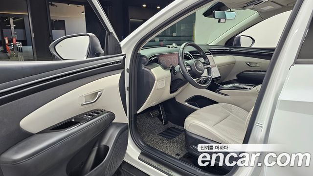 Hyundai Tucson (NX4) Gasoline 1.6 Turbo 2WD Inspiration 2022 — фото 10