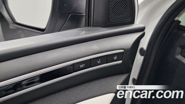 Hyundai Tucson (NX4) Gasoline 1.6 Turbo 2WD Inspiration 2022 — фото 17