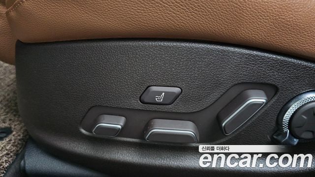 Genesis G80 (RG3) Gasoline 2.5 Turbo AWD 2024 — фото 32