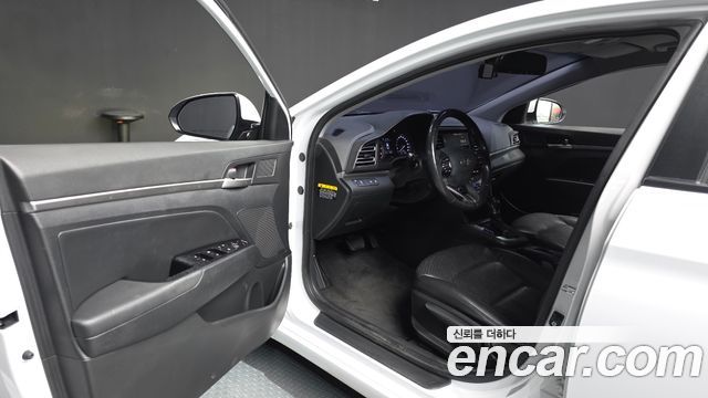 Hyundai Avante (AD) 1.6 Smart 2019 — фото 10