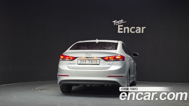 Hyundai Avante (AD) 1.6 GDI Value Plus 2018 — фото 4