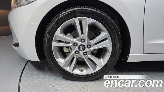Hyundai Avante (AD) 1.6 GDI Value Plus 2018 — фото 5