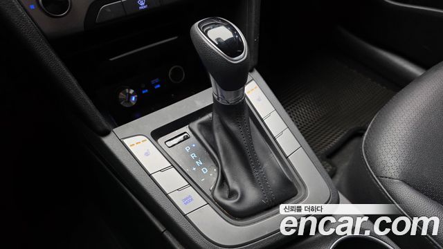 Hyundai Avante (AD) 1.6 GDI Value Plus 2018 — фото 9