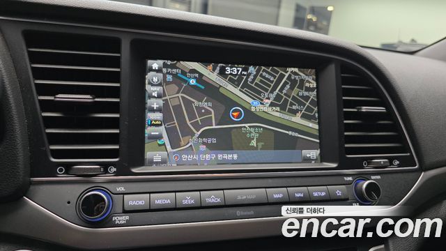 Hyundai Avante (AD) 1.6 GDI Value Plus 2018 — фото 18