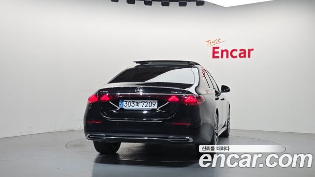 Mercedes-Benz E-Class (W214) E300 4MATIC Exclusive 2024 — фото 4