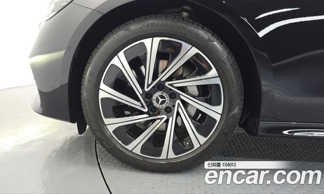 Mercedes-Benz E-Class (W214) E300 4MATIC Exclusive 2024 — фото 5