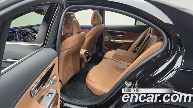 Mercedes-Benz E-Class (W214) E300 4MATIC Exclusive 2024 — фото 11