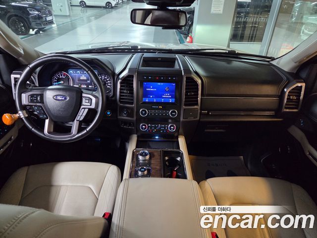 Ford Expedition Platinum 4WD 7Seater 2021 — фото 6