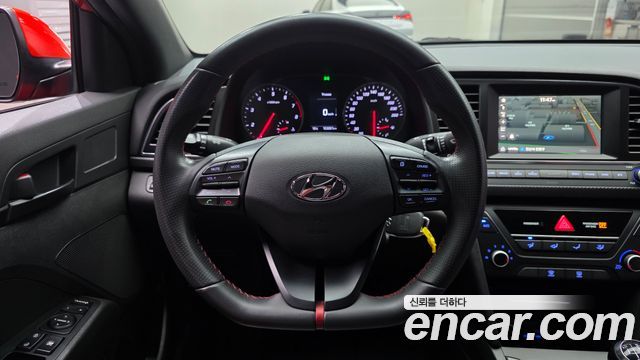 Hyundai Avante (AD) 1.6 Turbo Sport 2017 — фото 16