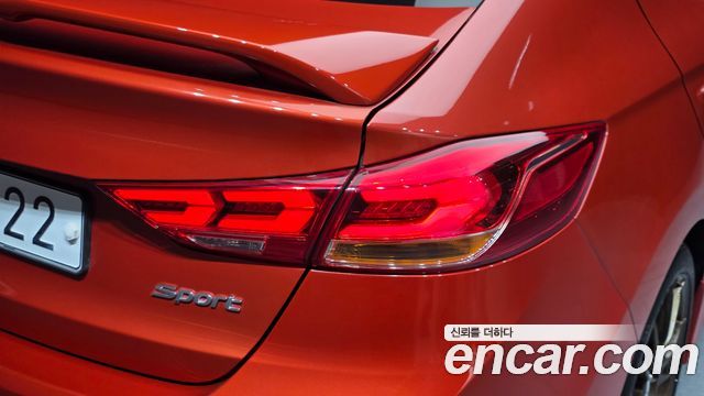 Hyundai Avante (AD) 1.6 Turbo Sport 2017 — фото 23