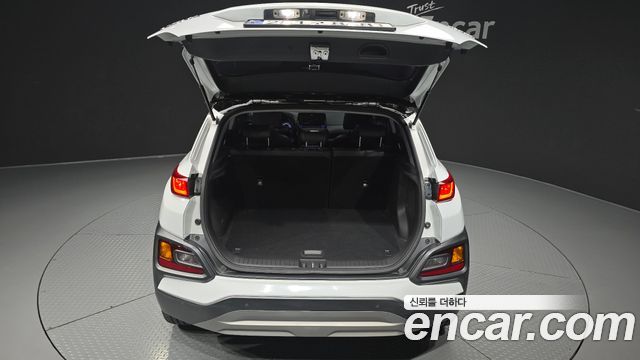 Hyundai Kona Hybrid Premium Special 2020 — фото 20