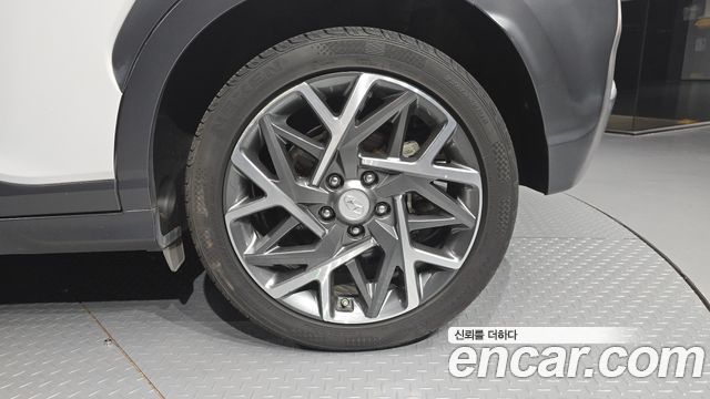 Hyundai Kona Hybrid Premium Special 2020 — фото 21