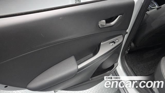 Hyundai Kona Hybrid Premium Special 2020 — фото 25