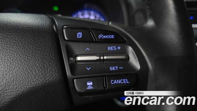 Hyundai Kona Hybrid Premium Special 2020 — фото 32