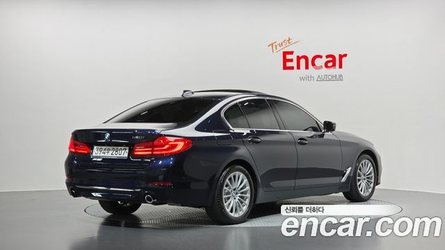 BMW 5 Series (G30) 520i Luxury 2020 — фото 2