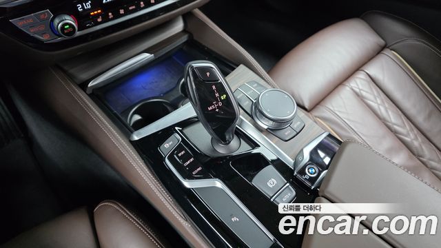BMW 5 Series (G30) 520i Luxury 2020 — фото 9
