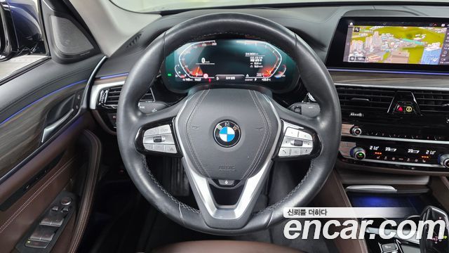 BMW 5 Series (G30) 520i Luxury 2020 — фото 14