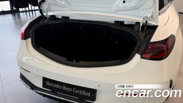 Mercedes-Benz CLE-Class (C236) CLE200 Cabriolet 2026 — фото 10