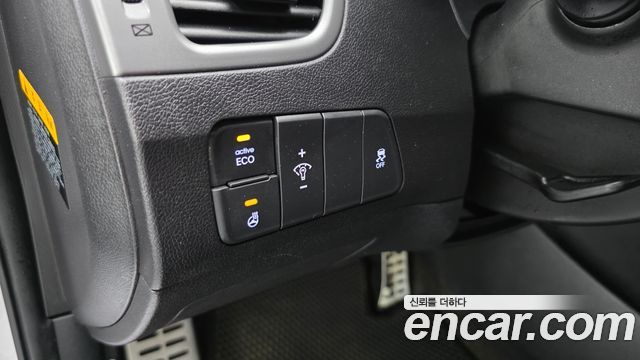 Hyundai Avante 1.6 GDi Premium Standard 2014 — фото 14