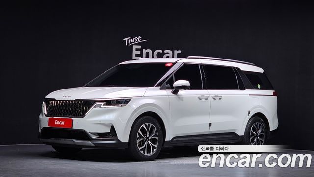 Kia Carnival (IV) Gasoline 9-Seater Noblesse