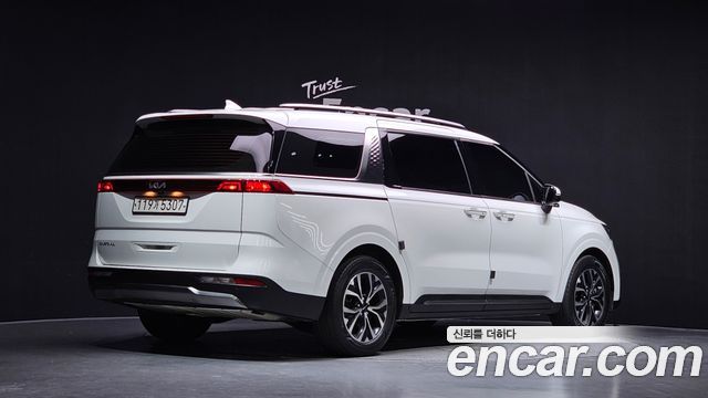 Kia Carnival (IV) Gasoline 9-Seater Noblesse 2023 — фото 2