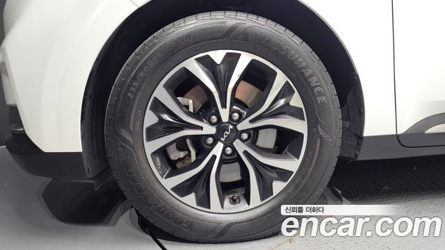 Kia Carnival (IV) Gasoline 9-Seater Noblesse 2023 — фото 5