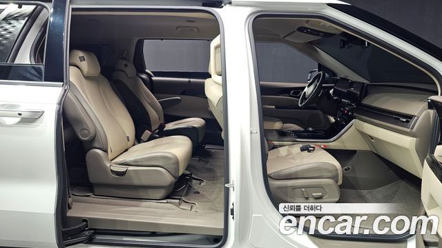 Kia Carnival (IV) Gasoline 9-Seater Noblesse 2023 — фото 12