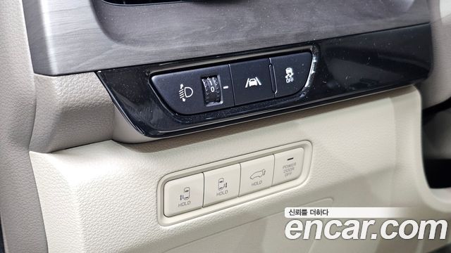 Kia Carnival (IV) Gasoline 9-Seater Noblesse 2023 — фото 13