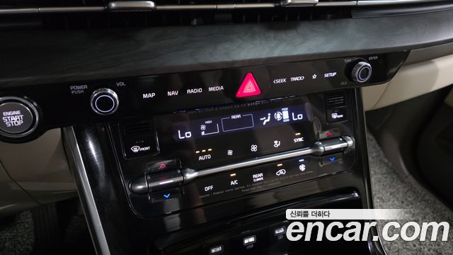 Kia Carnival (IV) Gasoline 9-Seater Signature 2023 — фото 18