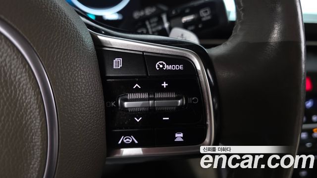 Kia Carnival (IV) Gasoline 9-Seater Signature 2023 — фото 19