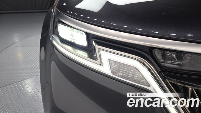Kia Carnival (IV) Gasoline 9-Seater Signature 2023 — фото 22