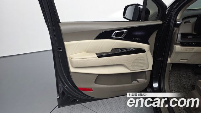 Kia Carnival (IV) Gasoline 9-Seater Signature 2023 — фото 25