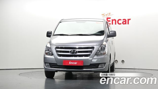 Hyundai Grand Starex 12-Seater Wagon Smart 2018 — фото 3