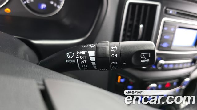 Hyundai Grand Starex 12-Seater Wagon Smart 2018 — фото 17