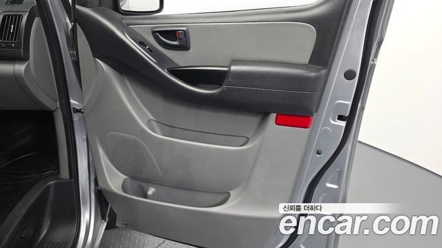 Hyundai Grand Starex 12-Seater Wagon Smart 2018 — фото 24