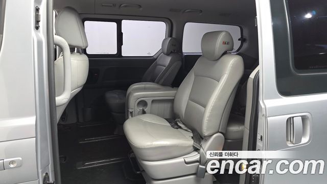 Hyundai Grand Starex 12-Seater Wagon Smart 2018 — фото 26