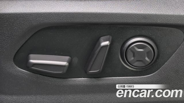 Hyundai Staria L3.5 Cargo 5-Seater Modern 2022 — фото 19