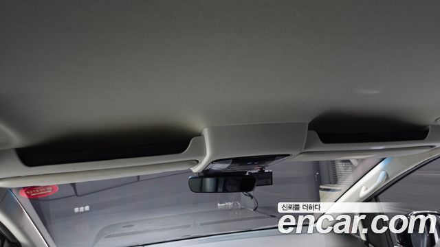 Hyundai Staria L3.5 Cargo 5-Seater Modern 2022 — фото 32