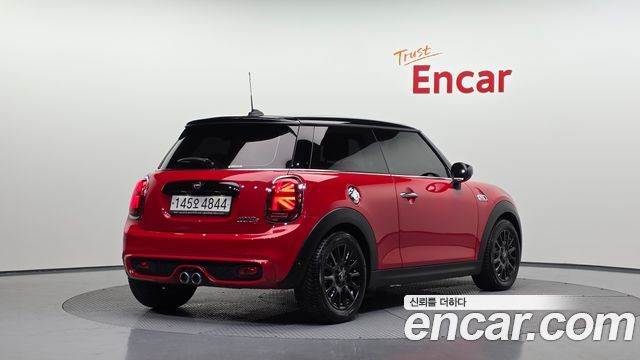 MINI Cooper S Standard Third Generation 2020 — фото 2