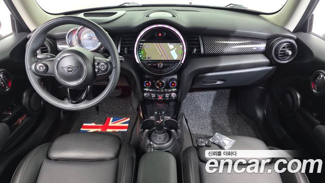 MINI Cooper S Standard Third Generation 2020 — фото 7