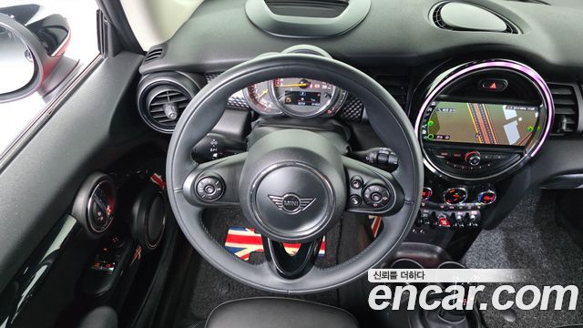MINI Cooper S Standard Third Generation 2020 — фото 14