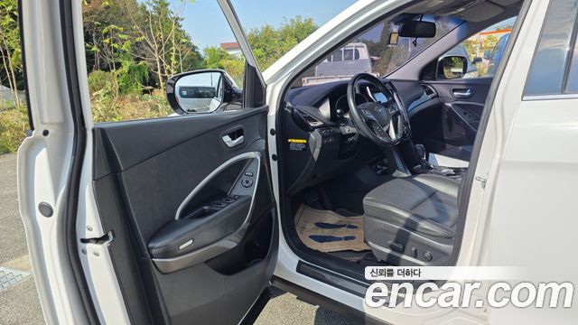 Hyundai Santa Fe (DM) Diesel(e-VGT) 2.0 4WD Premium 2013 — фото 10