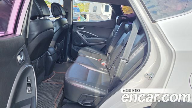 Hyundai Santa Fe (DM) Diesel(e-VGT) 2.0 4WD Premium 2013 — фото 11