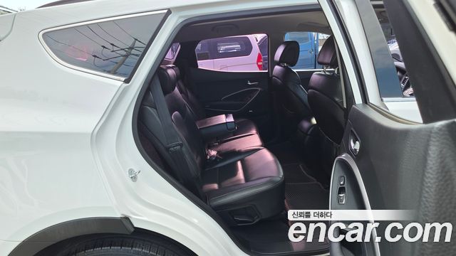 Hyundai Santa Fe (DM) Diesel(e-VGT) 2.0 4WD Premium 2013 — фото 17