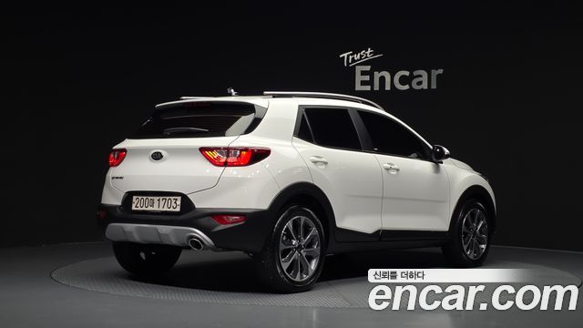 Kia Stonic 1.4 Trendy 2020 — фото 2