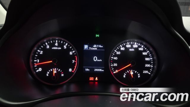 Kia Stonic 1.4 Trendy 2020 — фото 8