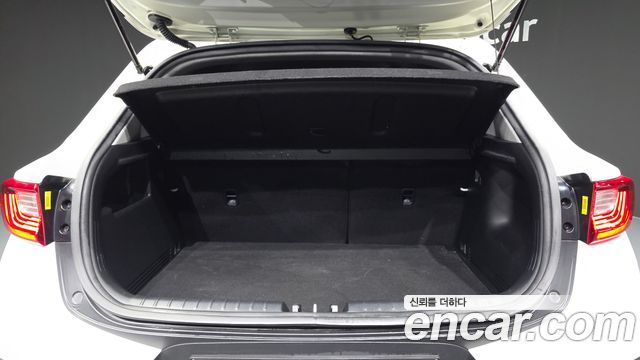 Kia Stonic 1.4 Trendy 2020 — фото 20