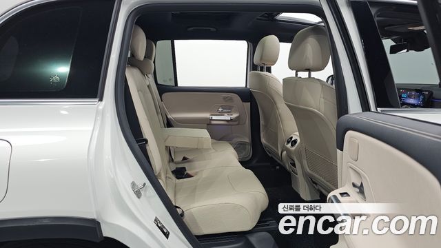 Mercedes-Benz EQB (X243) EQB300 4MATIC Progressive 2026 — фото 12