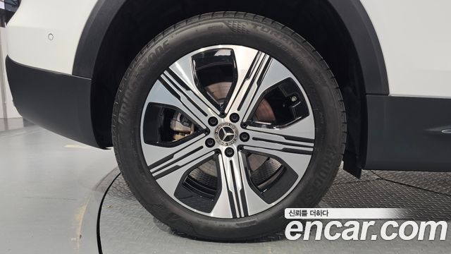 Mercedes-Benz EQB (X243) EQB300 4MATIC Progressive 2026 — фото 21